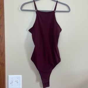 🔆Soft Maroon Bodysuit - Like New